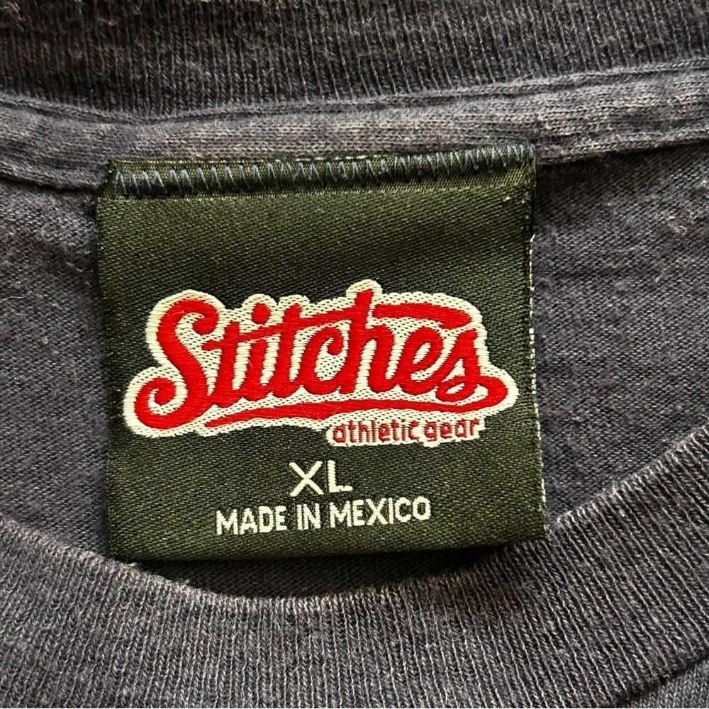 Stitches Atlanta Braves Vintage 2005 Short Sleeve Tee - Picture 3 of 8